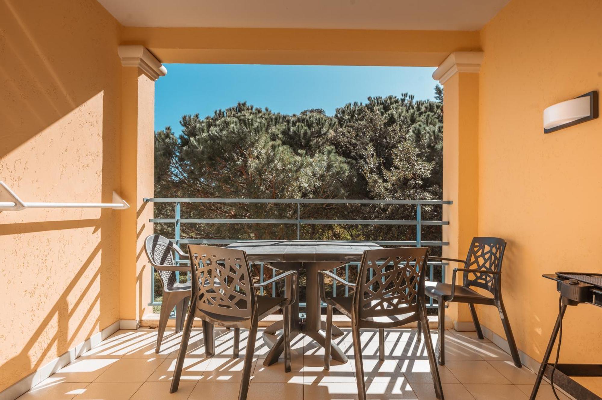 Le Studio De Giens Hyères Zewnętrze zdjęcie